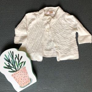 🎀Baby girl cream color cardigan 3 months🎀